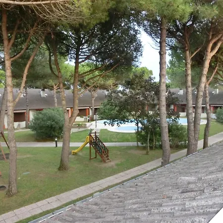 Villaggio Quadrifoglio Apartment *